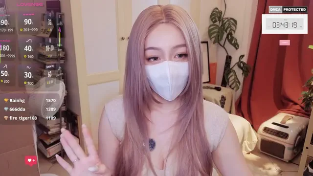nayomi_34f