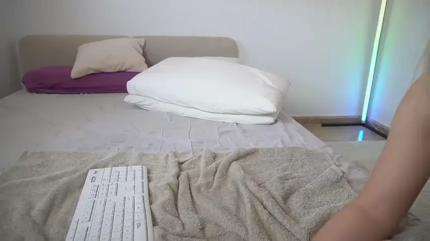new_dee