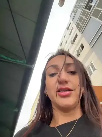 ninabigtitied