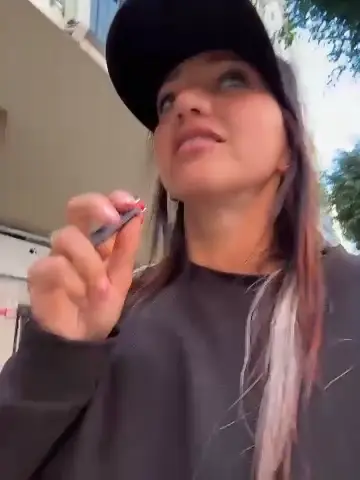 ninabigtitied