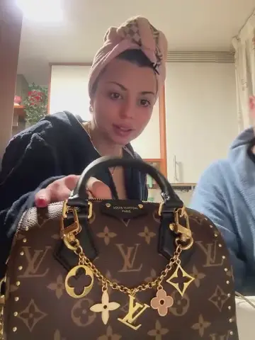 noeliagglow