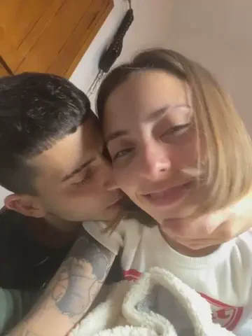parejahot77