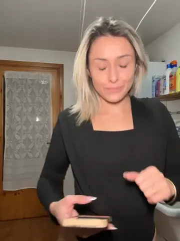 petrouchkaaa_