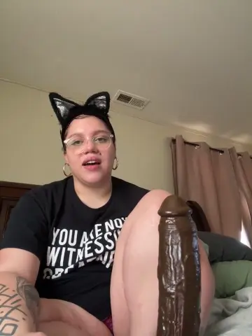 queennuttcollector