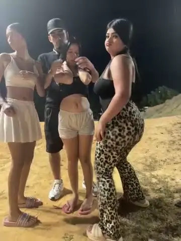 royalgirls_x