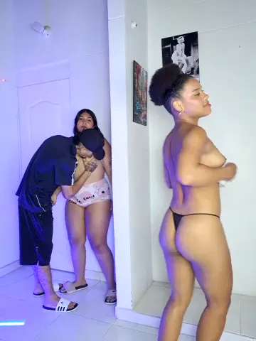 royalgirls_x