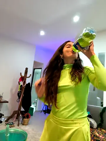 sam_sara