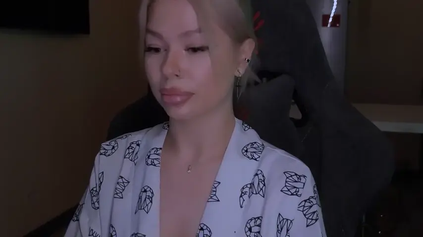sasha_mason