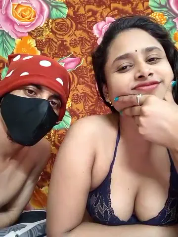 seducing_couple