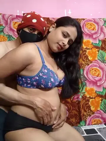 seducing_couple