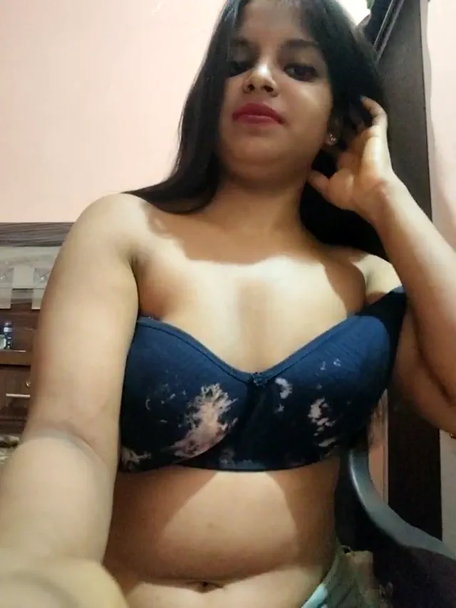 sexy_aaradhya