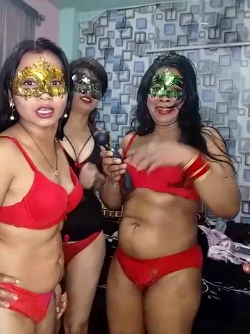 sexy_anaamika