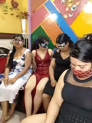 sexy_anaamika