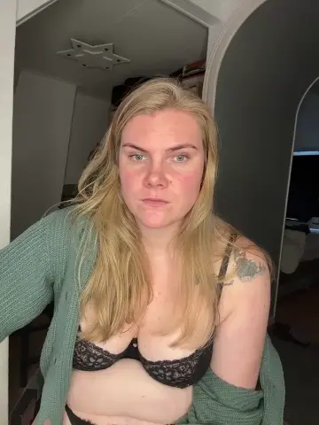 sexyblondjoanna