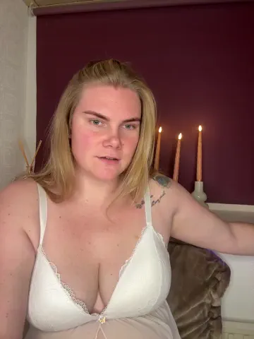 sexyblondjoanna