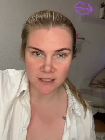 sexyblondjoanna
