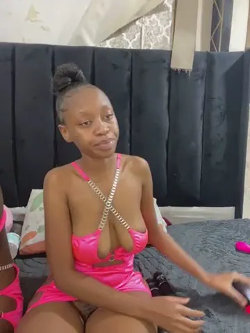sexypetitex25