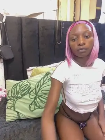 sexypetitex25