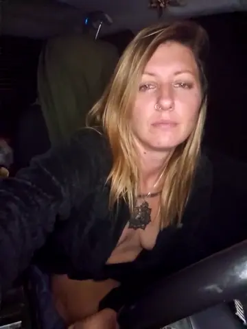 sheissomething