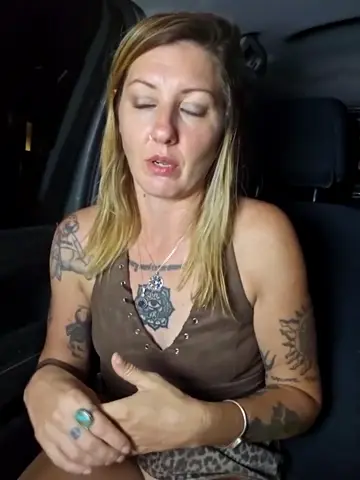 sheissomething