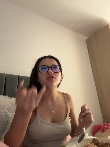 sofia18_pinkk