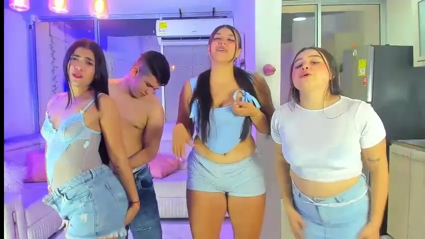 stangirls_