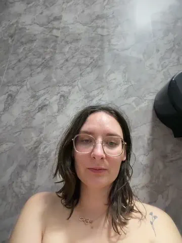 the_snowwhitee