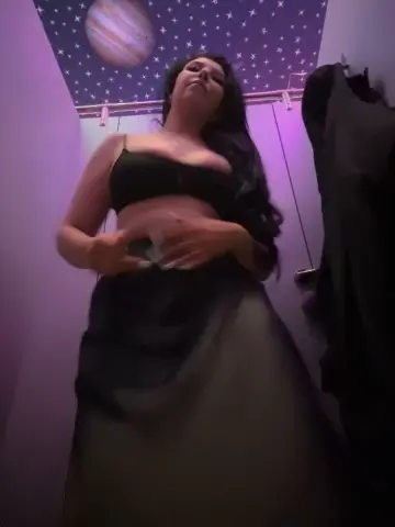 tisha_busty