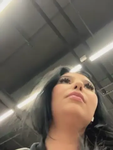 tisha_busty