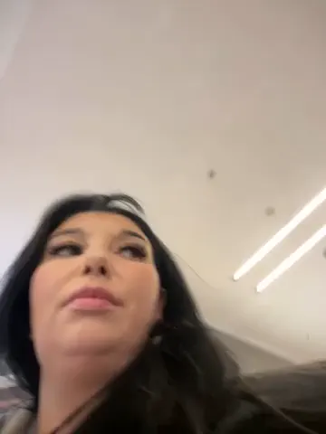 tisha_busty