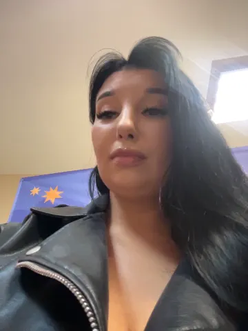 tisha_busty