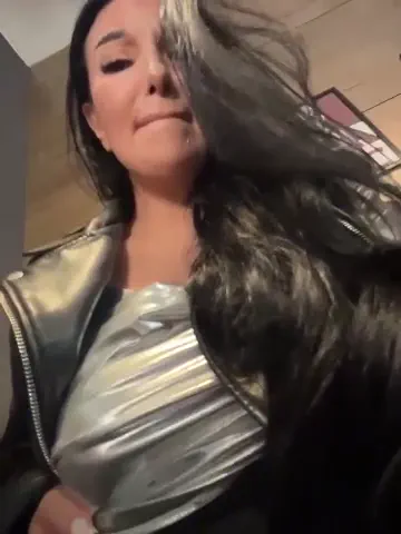 tisha_busty