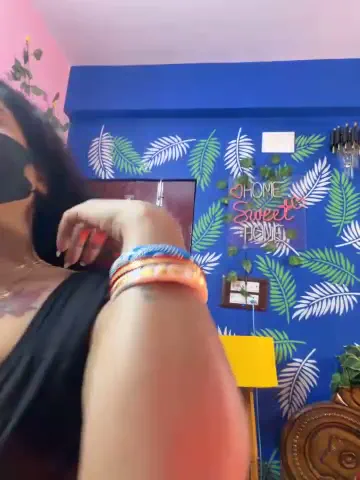 v-hot-sweti
