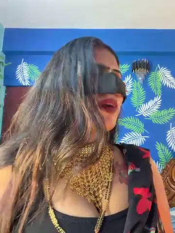 v-hot-sweti