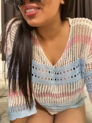 vickyandtania