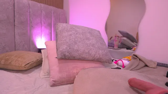 violeta_aroca