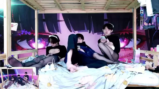 xiaohuangren01