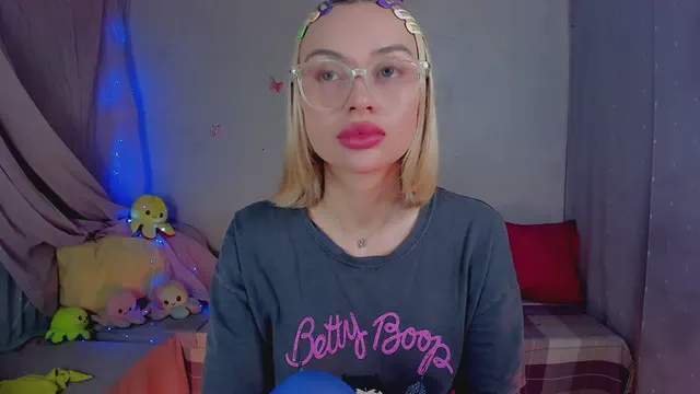 yourlizzydoll