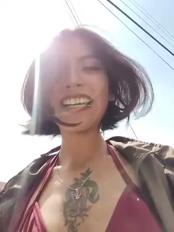zoe_addiction