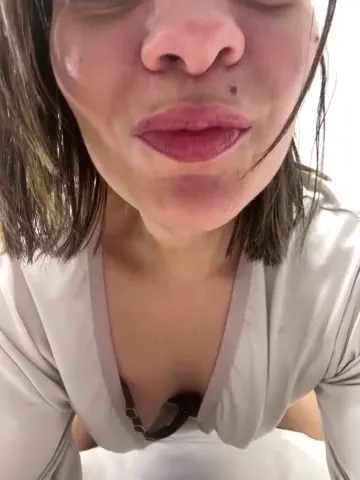 zyrella